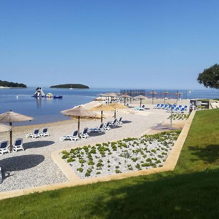Apartmani Ana Borovac Funtana Exterior foto